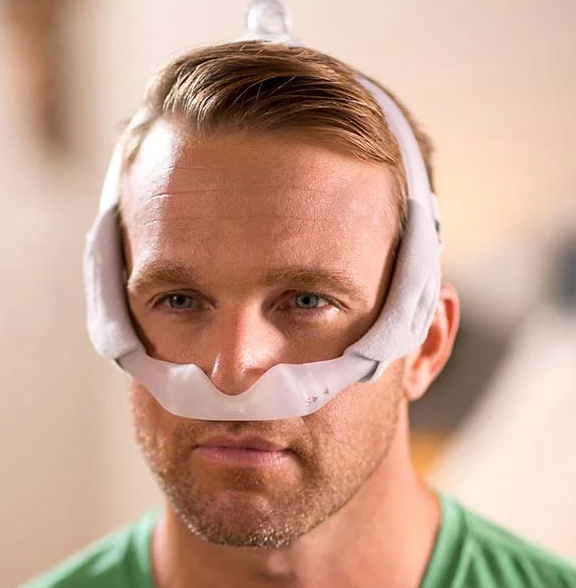 Respironics DreamWear Under the Nose Nasal CPAP Mask - Starter Kit